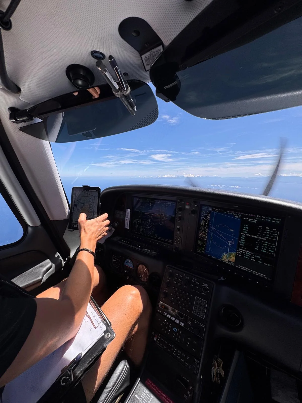 Cockpit view from the Cirrus SR22 while flying above the Mediterranean