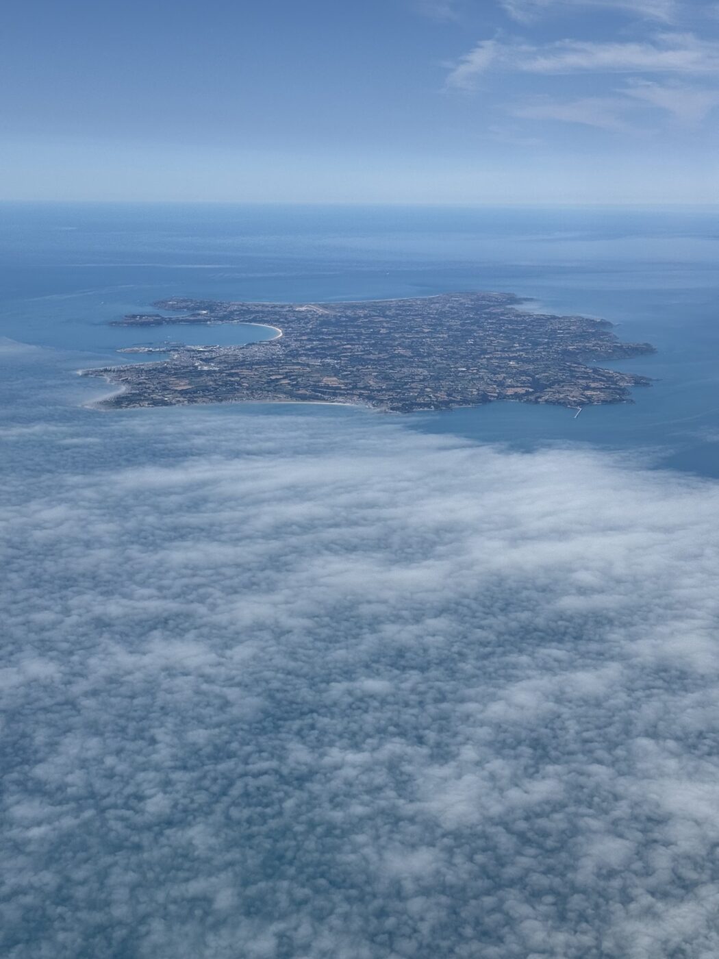 Jersey above the cloud from FL100